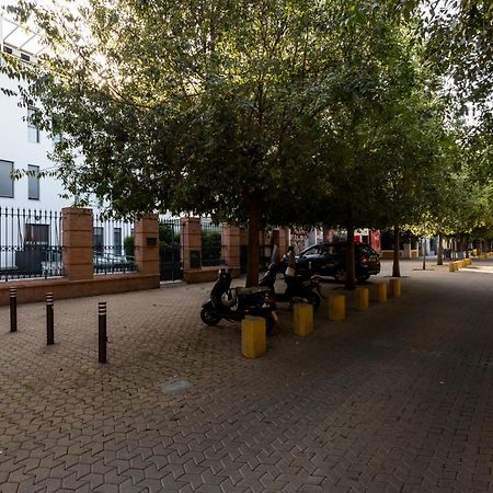 Apartamentos Rg Alameda De Hercules Sevilla Exteriör bild