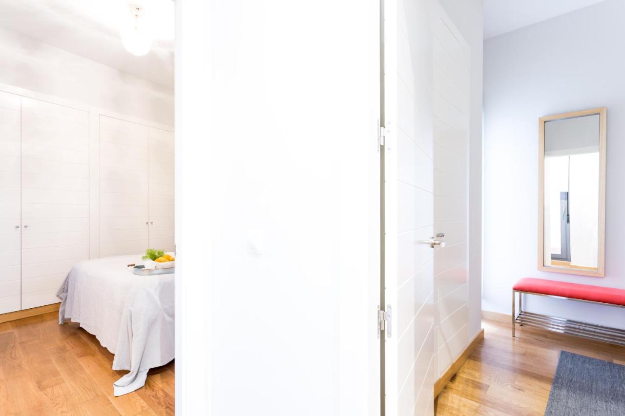 Apartamentos Rg Alameda De Hercules Sevilla Exteriör bild