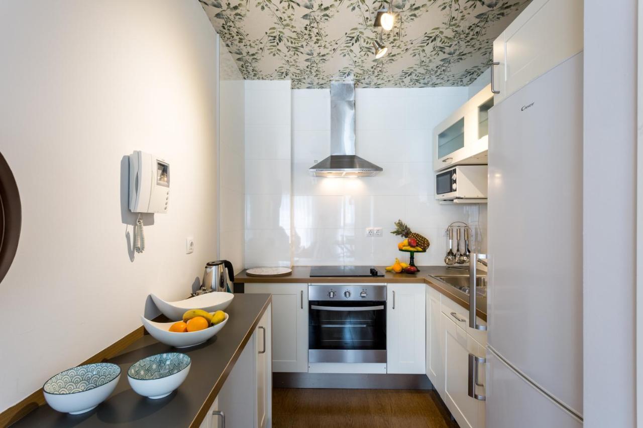 Apartamentos Rg Alameda De Hercules Sevilla Exteriör bild