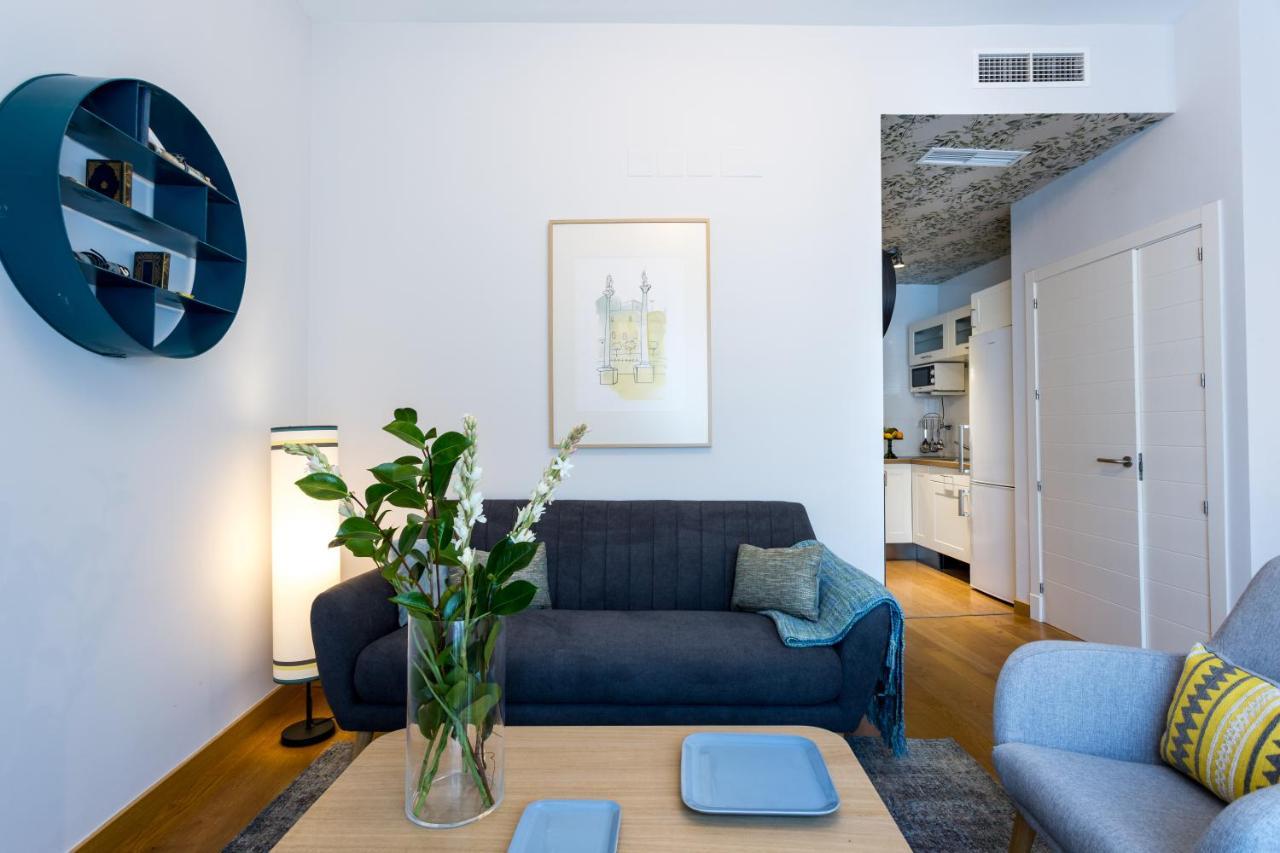 Apartamentos Rg Alameda De Hercules Sevilla Exteriör bild
